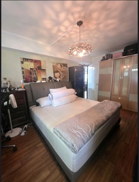 181 Pasir Ris Street 11, 181 Pasir Ris Street 11, 4 Bedrooms, 1,119 sqft, HDB Flat For Sale, by Anna Ng, 500131121 - Bedroom - PropertyGuru.com.sg