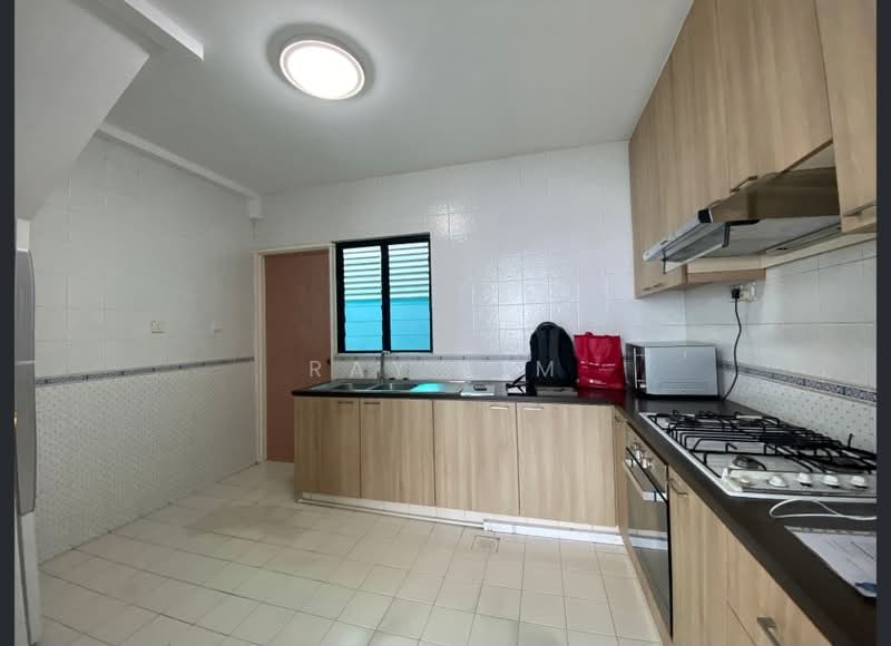 Siglap Center, 55 Siglap Road, 3 Bedrooms, 1,290 sqft, Apartment For Rent, by Ray Lim, 500131122 - Kitchen - PropertyGuru.com.sg