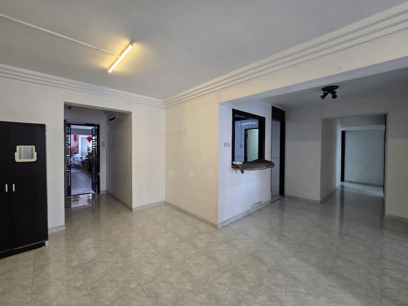 393 Tampines Avenue 7, 393 Tampines Avenue 7, 4 Bedrooms, 1,366 sqft, HDB Flat For Sale, by . Raama, 500131133 - PropertyGuru.com.sg