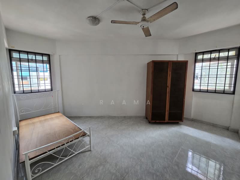 393 Tampines Avenue 7, 393 Tampines Avenue 7, 4 Bedrooms, 1,366 sqft, HDB Flat For Sale, by . Raama, 500131133 - PropertyGuru.com.sg
