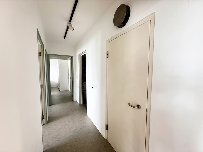 671B Edgefield Plains, 671B Edgefield Plains, 3 Bedrooms, 969 sqft, HDB Flat For Rent, by Karine Lee, 500131136 - Bomb Shelter - PropertyGuru.com.sg