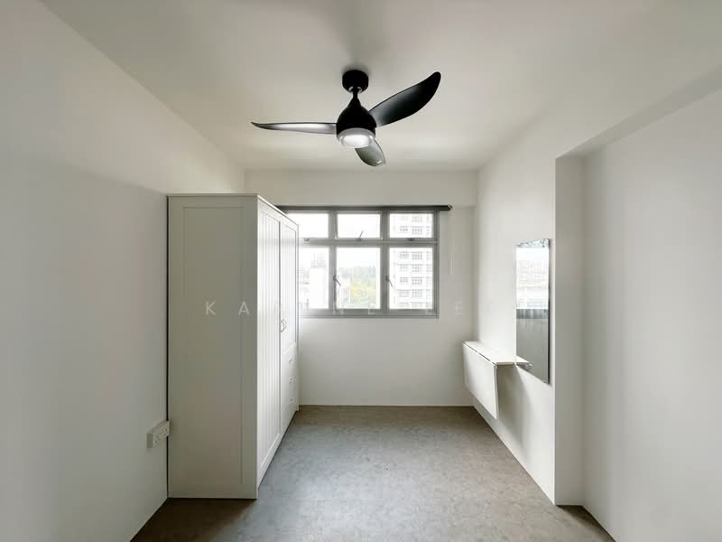 671B Edgefield Plains, 671B Edgefield Plains, 3 Bedrooms, 969 sqft, HDB Flat For Rent, by Karine Lee, 500131136 - Second bedroom - PropertyGuru.com.sg