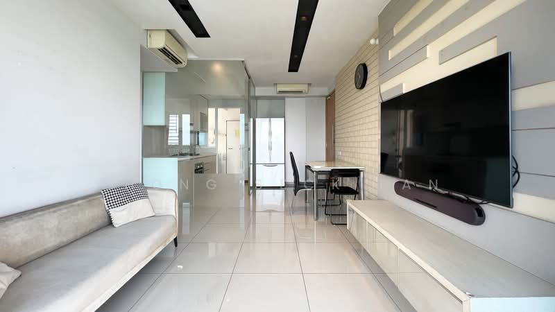 Waterview, 87 Tampines Avenue 1, 2 Bedrooms, 786 sqft, Condominium For Rent, by Thong Seck Tan, 500131139 - Living Room - PropertyGuru.com.sg