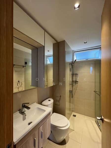 Waterview, 87 Tampines Avenue 1, 2 Bedrooms, 786 sqft, Condominium For Rent, by Thong Seck Tan, 500131139 - Common Bathroom - PropertyGuru.com.sg