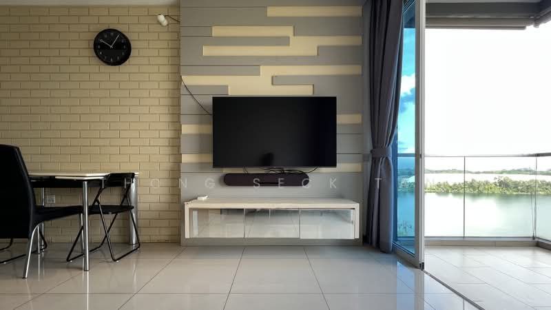 Waterview, 87 Tampines Avenue 1, 2 Bedrooms, 786 sqft, Condominium For Rent, by Thong Seck Tan, 500131139 - Living Room - PropertyGuru.com.sg
