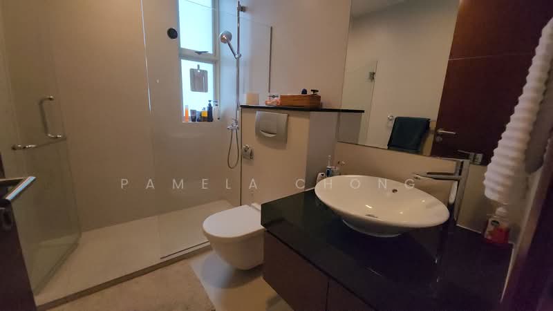 DESIRABLE ⭐️ PRINCESS OF WALES DETACHED ⭐️ POOL /PARK 4 / NYPS ☎️ PAMELA 90228600, DUCHESS ROAD/ PRINCESS OF WALES/ KINGSMEAD/ KING'S RD, 5 Bedrooms, 4,000 sqft, Detached House For Sale, by Pamela Chong, 500131141 - Bathroom - PropertyGuru.com.sg