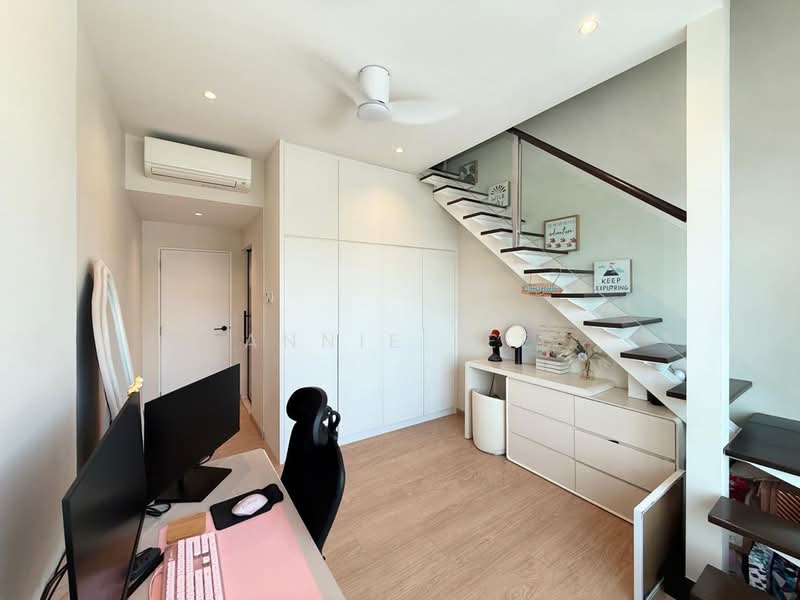 Hilltop Grove, 134 Hillview Avenue, 4 Bedrooms, 1,485 sqft, Condominium For Sale, by Annie Lee, 500131155 - Study - PropertyGuru.com.sg