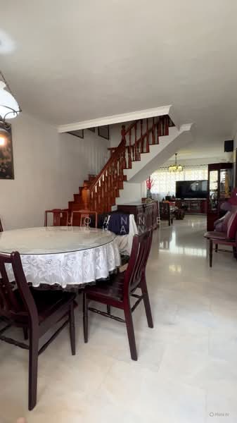 858 Tampines Avenue 5, 858 Tampines Avenue 5, 4 Bedrooms, 1,572 sqft, HDB Flat For Sale, by Joanne Chan, 500131156 - Dining Room - PropertyGuru.com.sg