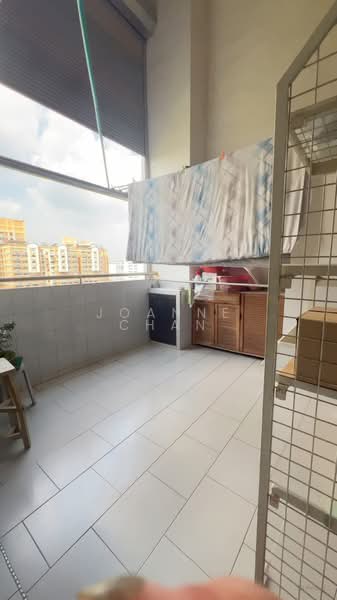 858 Tampines Avenue 5, 858 Tampines Avenue 5, 4 Bedrooms, 1,572 sqft, HDB Flat For Sale, by Joanne Chan, 500131156 - Balcony - PropertyGuru.com.sg