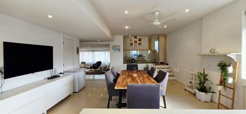 High Point, 30 Mount Elizabeth, 4 Bedrooms, 2,927 sqft, Apartment For Rent, by Stella S Sim, 500131163 - Living Room - PropertyGuru.com.sg