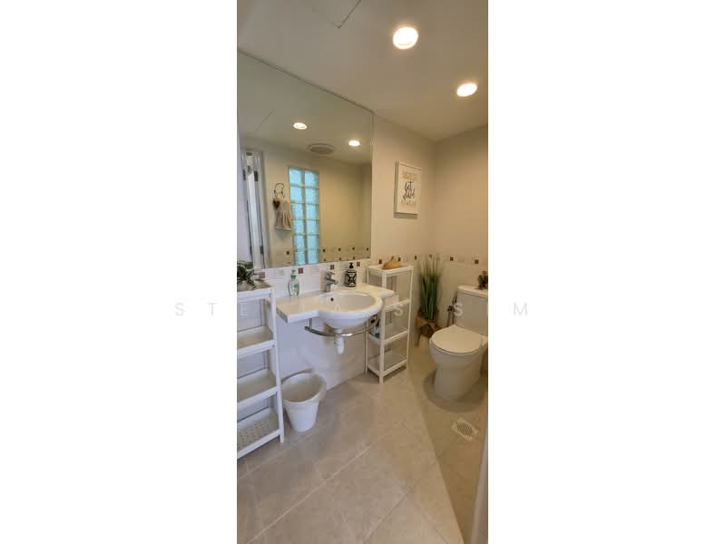 High Point, 30 Mount Elizabeth, 4 Bedrooms, 2,927 sqft, Apartment For Rent, by Stella S Sim, 500131163 - Bathroom - PropertyGuru.com.sg