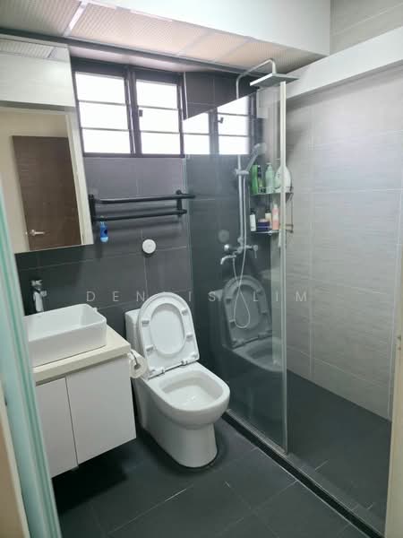 635A Senja Road, 635A Senja Road, 3 Bedrooms, 1,206 sqft, HDB Flat For Sale, by Dennis Lim, 500131193 - Bathroom - PropertyGuru.com.sg