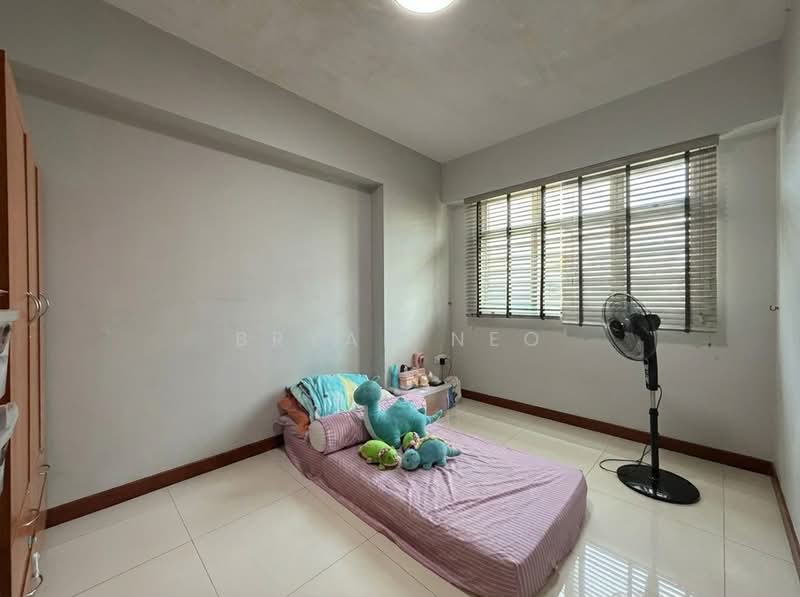 487C Choa Chu Kang Avenue 5, 487C Choa Chu Kang Avenue 5, 3 Bedrooms, 1,001 sqft, HDB Flat For Rent, by Bryan Neo, 500131197 - Bedroom - PropertyGuru.com.sg