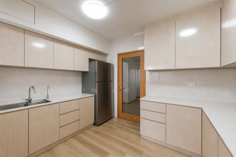 104 Whampoa Drive, 104 Whampoa Drive, 4 Bedrooms, 1,313 sqft, HDB Flat For Sale, by Kevin Aw 胡锦胜, 500131204 - Kitchen - PropertyGuru.com.sg