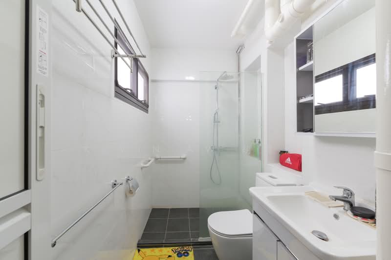 104 Whampoa Drive, 104 Whampoa Drive, 4 Bedrooms, 1,313 sqft, HDB Flat For Sale, by Kevin Aw 胡锦胜, 500131204 - Bathroom - PropertyGuru.com.sg