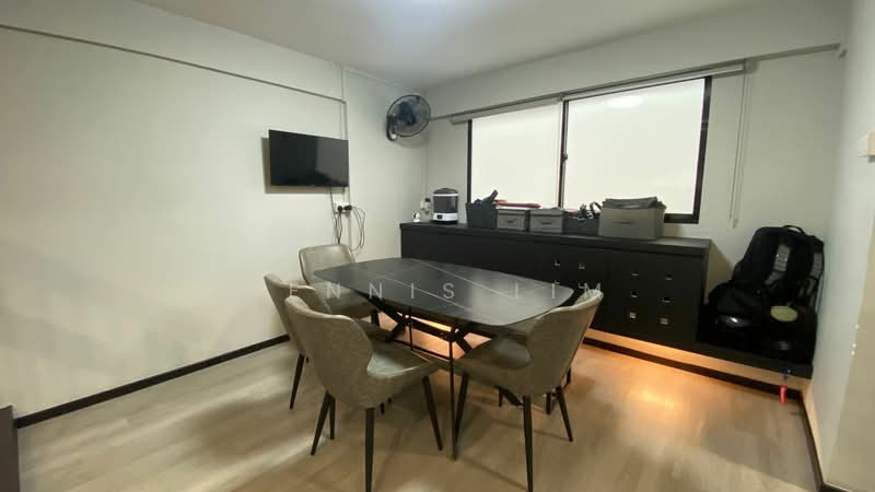 643 Yishun Street 61, 643 Yishun Street 61, 3 Bedrooms, 1,572 sqft, HDB Flat For Sale, by Dennis Lim, 500131208 - Dining Room - PropertyGuru.com.sg
