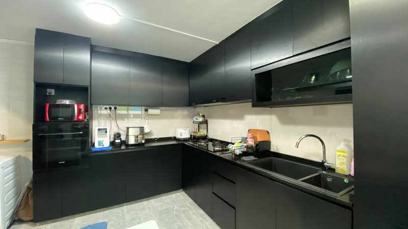 643 Yishun Street 61, 643 Yishun Street 61, 3 Bedrooms, 1,572 sqft, HDB Flat For Sale, by Dennis Lim, 500131208 - Kitchen - PropertyGuru.com.sg