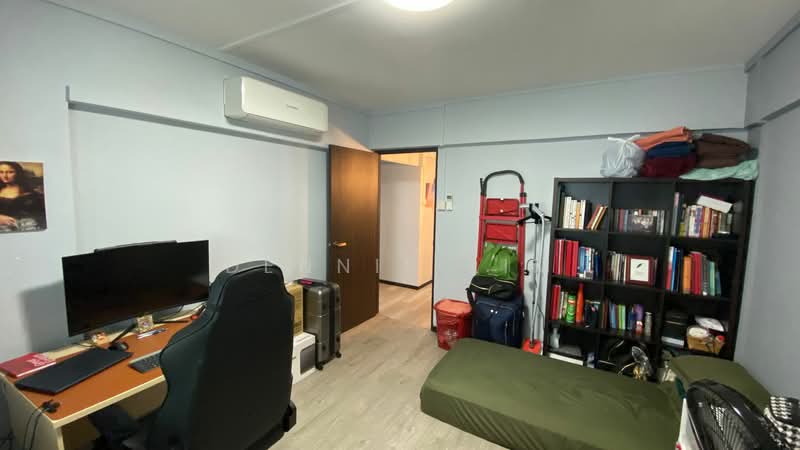 643 Yishun Street 61, 643 Yishun Street 61, 3 Bedrooms, 1,572 sqft, HDB Flat For Sale, by Dennis Lim, 500131208 - Bedroom - PropertyGuru.com.sg