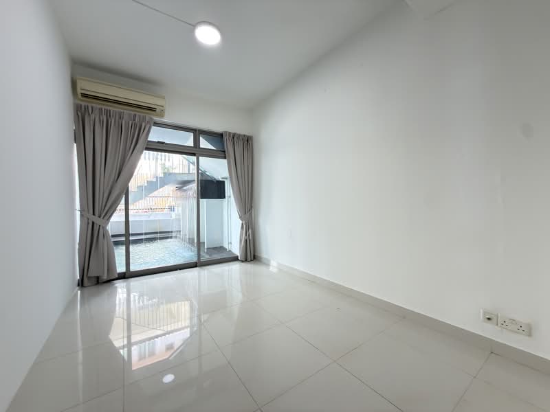 East Coast Hill, Sennett Terrace, Room Rental, 150 sqft, Terraced House For Rent, by Sam Lim, 500131214 - Interior - PropertyGuru.com.sg