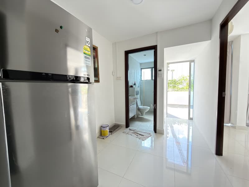East Coast Hill, Sennett Terrace, Room Rental, 150 sqft, Terraced House For Rent, by Sam Lim, 500131214 - Interior - PropertyGuru.com.sg