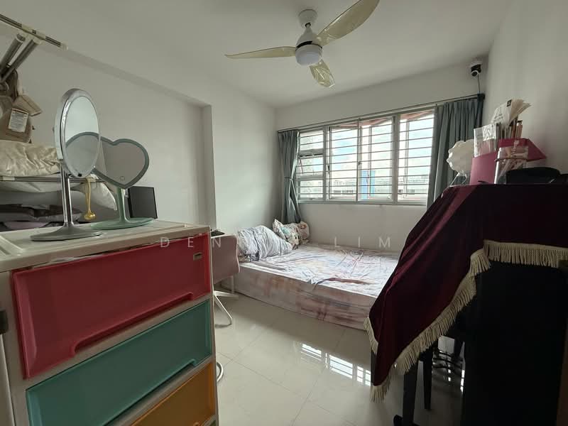 431A Bedok North Road, 431A  Bedok North Road, 3 Bedrooms, 1,012 sqft, HDB Flat For Sale, by Dennis Lim, 500131221 - Bedroom - PropertyGuru.com.sg