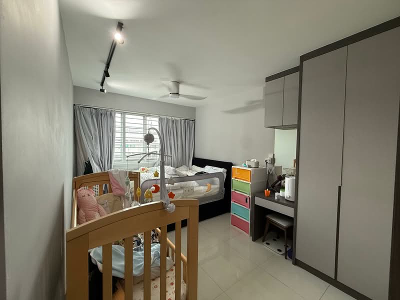 431A Bedok North Road, 431A  Bedok North Road, 3 Bedrooms, 1,012 sqft, HDB Flat For Sale, by Dennis Lim, 500131221 - Bedroom - PropertyGuru.com.sg