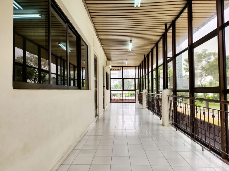 Bungalow on paterson hill, , 6 Bedrooms, 7,000 sqft, Detached House For Sale, by Jesslyn Chow, 500131227 - Corridor - PropertyGuru.com.sg