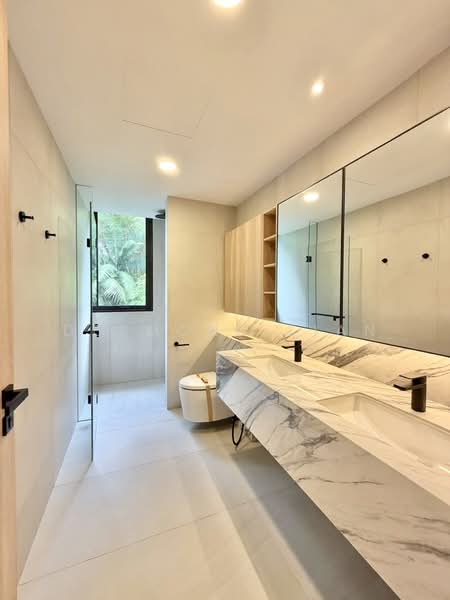 Kheam Hock Road, Kheam Hock Road | Turdo Close | Trevose Crescent | University Road, 7 Bedrooms, 11,864 sqft, Detached House For Sale, by Desmond Lian, 500131230 - Bathroom - PropertyGuru.com.sg