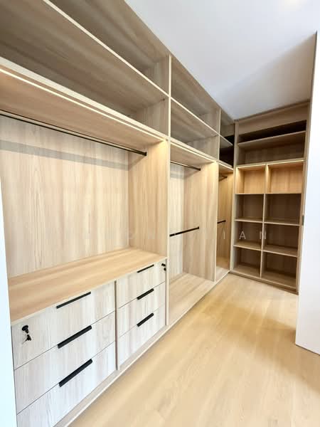 Kheam Hock Road, Kheam Hock Road | Turdo Close | Trevose Crescent | University Road, 7 Bedrooms, 11,864 sqft, Detached House For Sale, by Desmond Lian, 500131230 - Interior - PropertyGuru.com.sg
