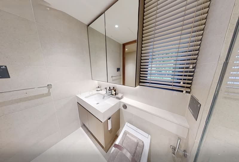 The Reserve Residences, 9 Jalan Anak Bukit, 2 Bedrooms, 657 sqft, Condominium For Sale, by Thong Seck Tan, 500131244 - Bathroom - PropertyGuru.com.sg