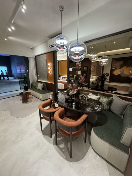 Hudson Place Residences, Buona Vista / West Coast / Clementi New Town, 2 Bedrooms, 646 sqft, Apartment For Sale, by Ann Lee, 500131246 - Living Room - PropertyGuru.com.sg