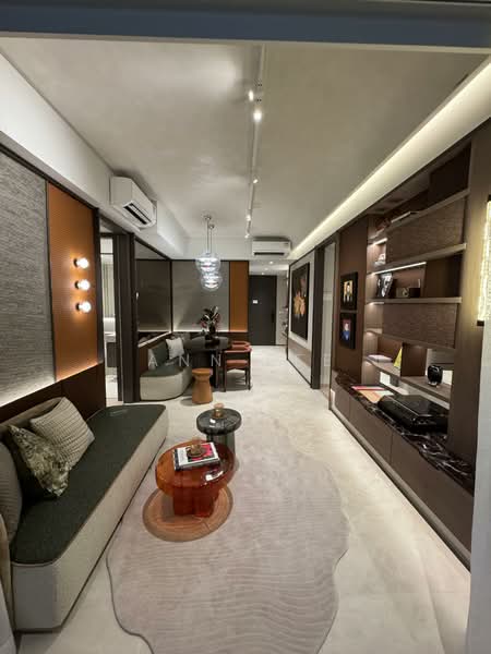 Hudson Place Residences, Buona Vista / West Coast / Clementi New Town, 2 Bedrooms, 646 sqft, Apartment For Sale, by Ann Lee, 500131246 - Living Room - PropertyGuru.com.sg