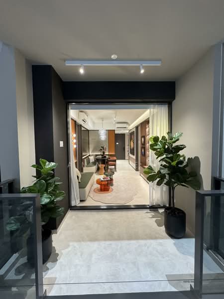 Hudson Place Residences, Buona Vista / West Coast / Clementi New Town, 2 Bedrooms, 646 sqft, Apartment For Sale, by Ann Lee, 500131246 - Living Room - PropertyGuru.com.sg