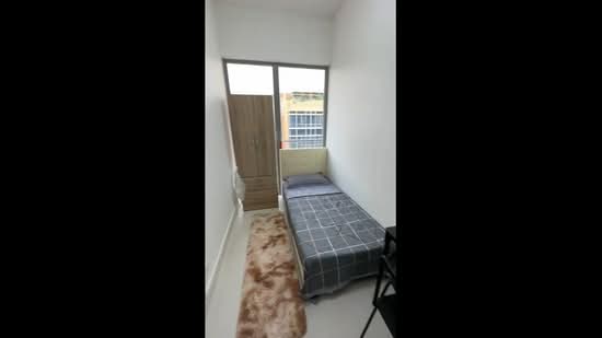 The Foliage, 370 Pasir Panjang Road, Room Rental, 100 sqft, Condominium For Rent, by Charlotte Lin, 500131249 - PropertyGuru.com.sg