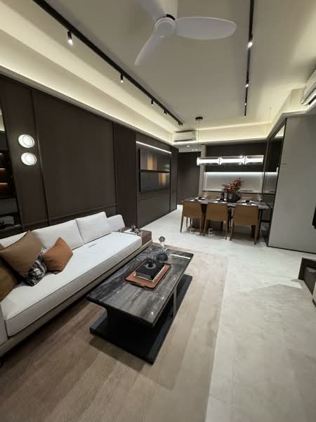 Hudson Place Residences, , 3 Bedrooms, 893 sqft, Apartment For Sale, by Ann Lee, 500131264 - Living Room - PropertyGuru.com.sg