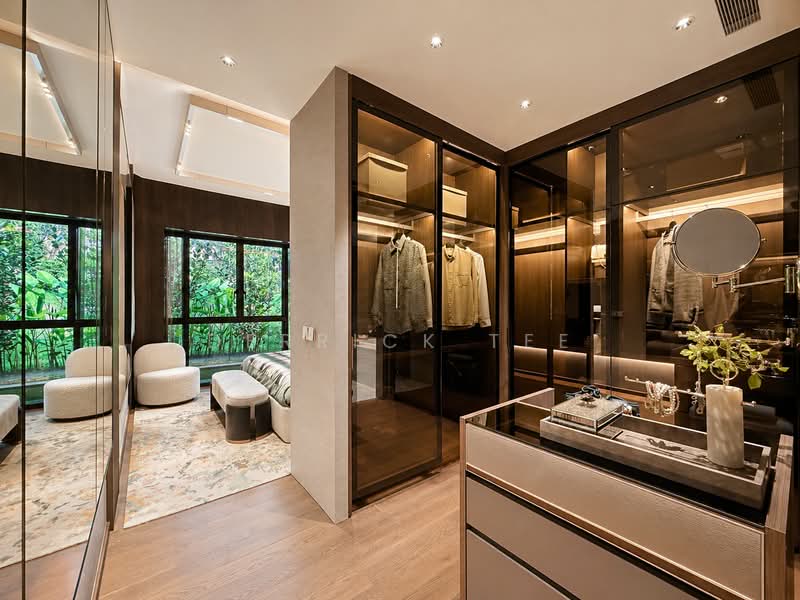 FREEHOLD NEW LAUNCH NEAR CITY | SELLING AT NEAR LEASEHOLD PRICE | HIGH UPSIDE, , 4 Bedrooms, 1,300 sqft, Condominium For Sale, by Derrick Tee, 500131265 - Bedroom - PropertyGuru.com.sg