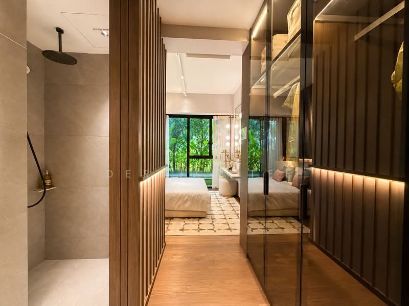 FREEHOLD NEW LAUNCH NEAR CITY | SELLING AT NEAR LEASEHOLD PRICE | HIGH UPSIDE, , 4 Bedrooms, 1,300 sqft, Condominium For Sale, by Derrick Tee, 500131265 - Bedroom - PropertyGuru.com.sg