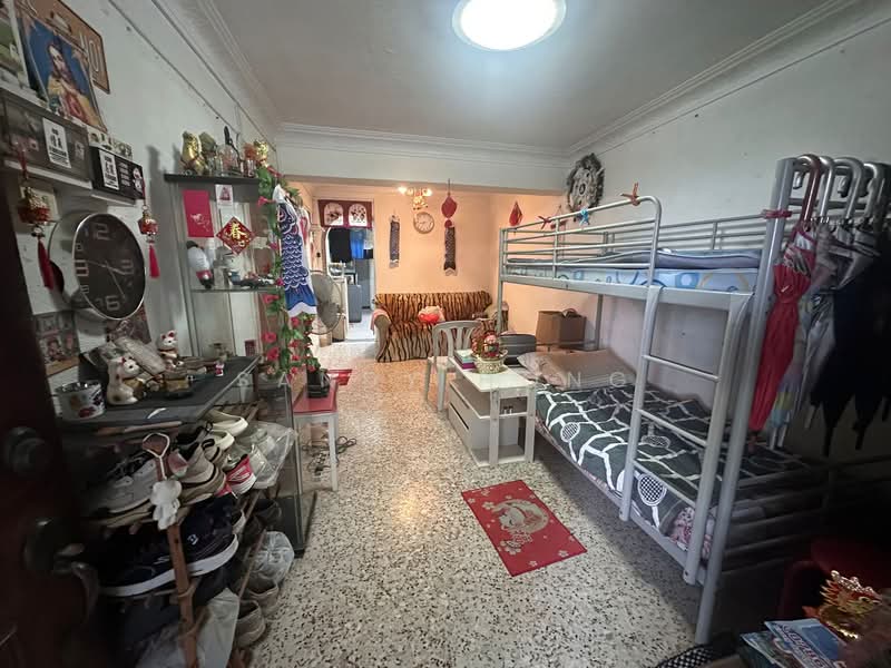 210 Boon Lay Place, 210 Boon Lay Place, 2 Bedrooms, 699 sqft, HDB Flat For Sale, by Sandy Hong, 500131267 - Living Room - PropertyGuru.com.sg