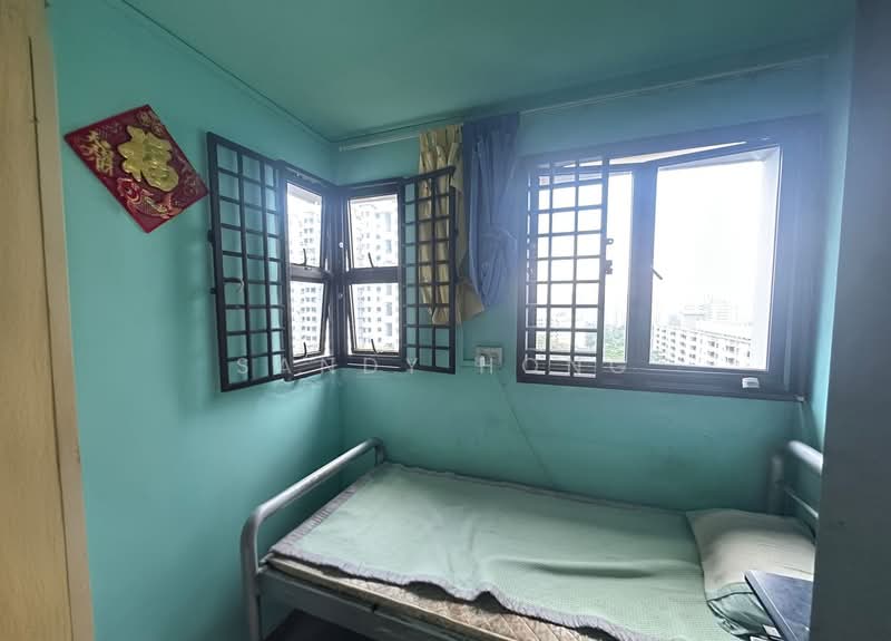 210 Boon Lay Place, 210 Boon Lay Place, 2 Bedrooms, 699 sqft, HDB Flat For Sale, by Sandy Hong, 500131267 - Bedroom - PropertyGuru.com.sg