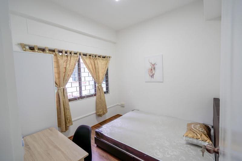Yong Siak View, 21 - 21C Yong Siak Street, Room Rental, 30 sqft, Apartment For Rent, by Cavin Wong, 500131276 - Bedroom - PropertyGuru.com.sg