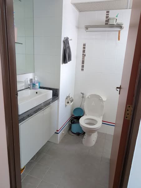 633A Senja Green, 633A Senja Road, 3 Bedrooms, 1,001 sqft, HDB Flat For Sale, by Jessy Han, 500131280 - Bathroom - PropertyGuru.com.sg