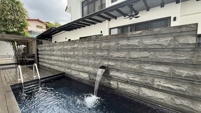 Renovated Freehold semi D, , 7 Bedrooms, 4,628 sqft, Semi-Detached House For Sale, by Tricia Chong, 500131285 - Exterior - PropertyGuru.com.sg