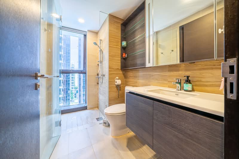 Sims Urban Oasis, 18 Sims Drive, 3 Bedrooms, 1,033 sqft, Condominium For Sale, by Zoe Lim, 500131292 - Bathroom - PropertyGuru.com.sg