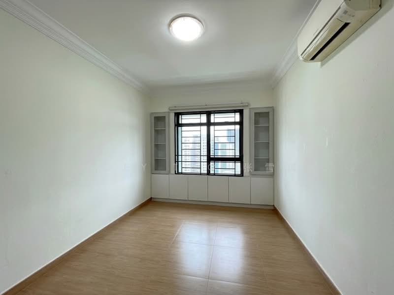 126A Edgedale Plains, 126A Edgedale Plains, 3 Bedrooms, 969 sqft, HDB Flat For Sale, by Joey Teo 张雪琪, 500131305 - Bedroom - PropertyGuru.com.sg