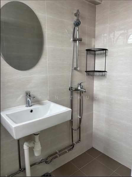 110 Lengkong Tiga, 110 Lengkong Tiga, 4 Bedrooms, 1,302 sqft, HDB Flat For Sale, by Ryan Zhuo, 500131316 - Bathroom - PropertyGuru.com.sg
