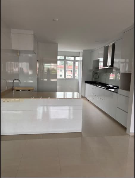 110 Lengkong Tiga, 110 Lengkong Tiga, 4 Bedrooms, 1,302 sqft, HDB Flat For Sale, by Ryan Zhuo, 500131316 - Kitchen - PropertyGuru.com.sg