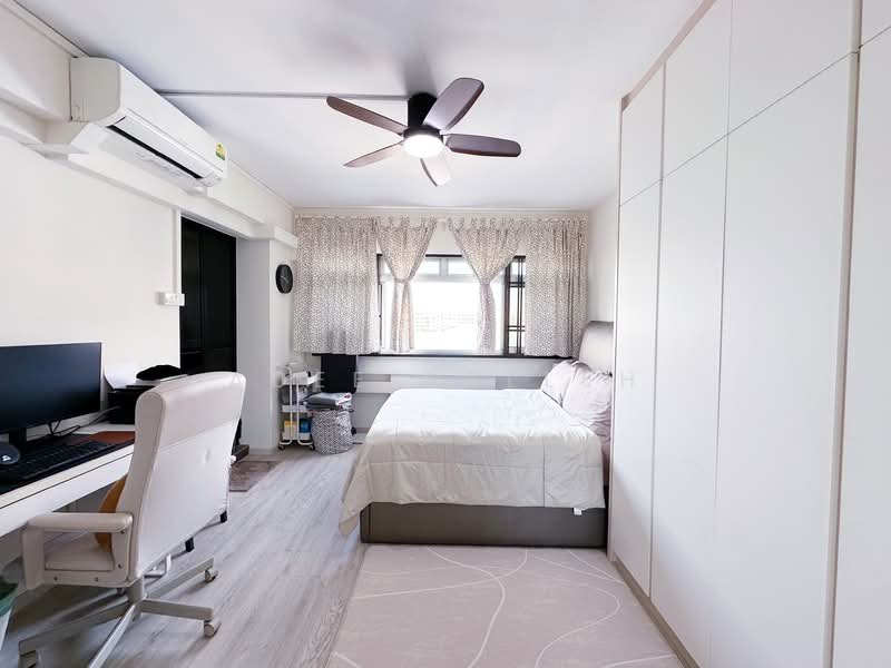196 Pasir Ris Street 12, 196 Pasir Ris Street 12, 4 Bedrooms, 1,442 sqft, HDB Flat For Sale, by Adee Salleh, 500131323 - Bedroom - PropertyGuru.com.sg