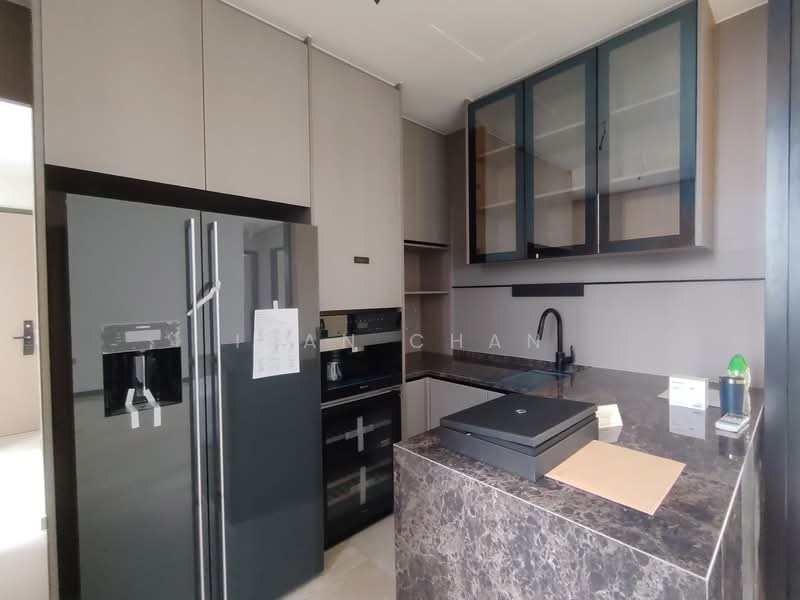Perfect Ten, 323 Bukit Timah Road, 3 Bedrooms, 1,281 sqft, Condominium For Sale, by Ivan Chan, 500131329 - Kitchen - PropertyGuru.com.sg