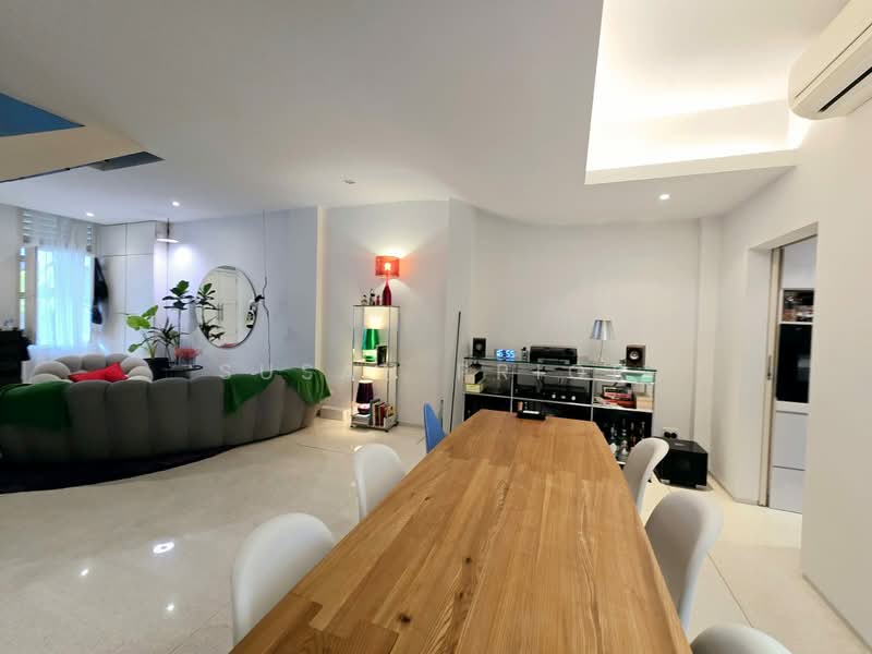 Joo Chiat Conserved Gem, Joo Chiat Place Conservation House, 2 Bedrooms, 2,110 sqft, Conservation House For Sale, by Susan Prior, 500131333 - Living Room - PropertyGuru.com.sg