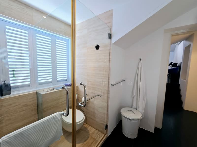 Joo Chiat Conserved Gem, Joo Chiat Place Conservation House, 2 Bedrooms, 2,110 sqft, Conservation House For Sale, by Susan Prior, 500131333 - Bathroom - PropertyGuru.com.sg